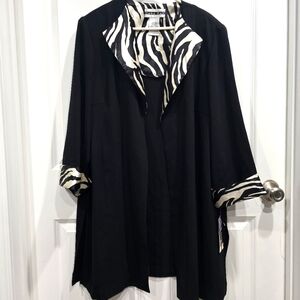 NWT Dana Kay Blazer Sz 20W Black White Zibra Print